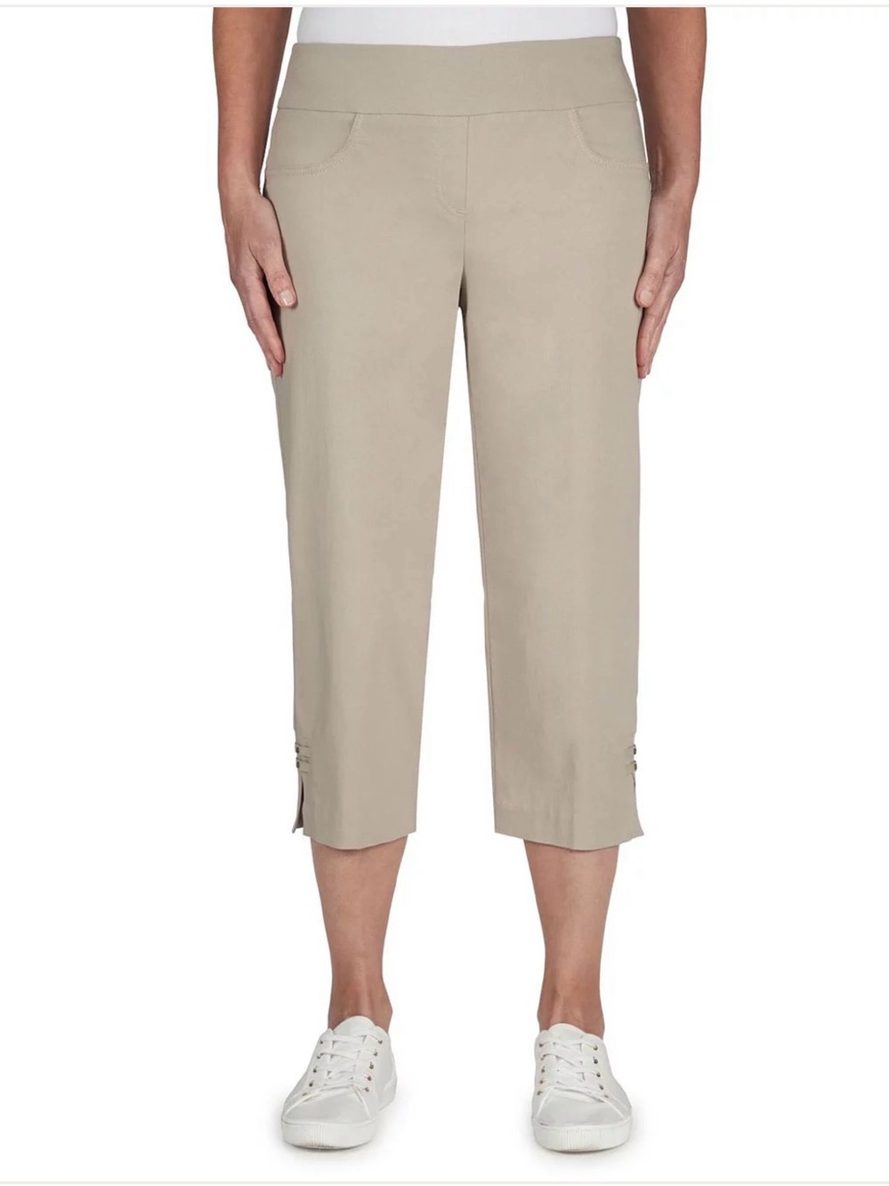 Hearts of Palm "Petite Essentials" Capri Pants in a beige/chino 12P